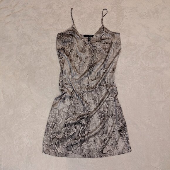 Snake Print Dress & Wrap Combo – WHBM - Picture 5 of 8